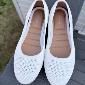 Kelly & Katie White Knit Ballet Flats